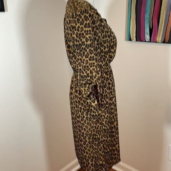 Old Navy leopard print dress, size S - Picture 3 of 9